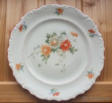 Starožitné předměty ze skla, keramiky a porcelánu - 9
