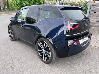i3 120Ah 12/2021 35596KM SPORTPAKET H/K LODGE MAX. VÝBAVA - 9