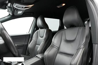 Volvo XC60 D4 AWD R-Design rok 2017 - 9