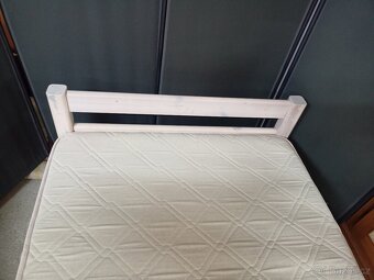 Prodám postel z masivu 90 x 200 cm - 9
