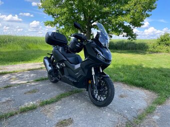 Honda adv 350, top stav - 9
