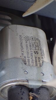 Mikrovlnná trouba Elektrolux na ND - 9