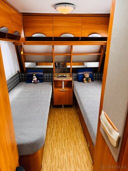 Hymer Eriba Nova 530A/MOVER/DĚL.LŮŽKA/R.V.2005/4MÍSTA - 9