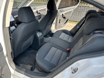 Škoda Octavia II facelift, 1.6 TDI 77 kW, 313.603 km, R2012 - 9