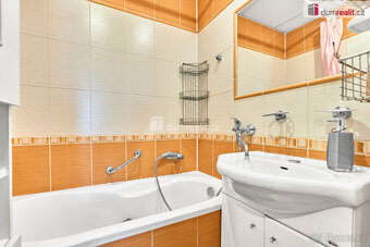 Prodej bytu 2+1 v Ostrově, ul. Masarykova, okr. Karlovy Vary - 9