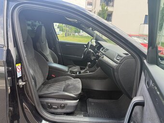 Predám Škodu Superb 3 Sportline 4x4 DSG - 9