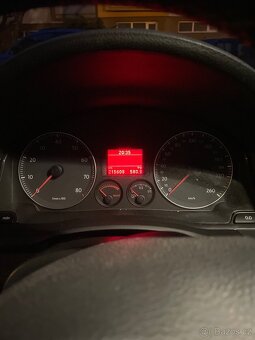 VW Golf 5 - 9