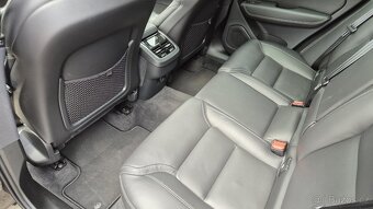 VOLVO XC60 2.0 AWD aut. Ultimate Black Edition - 9