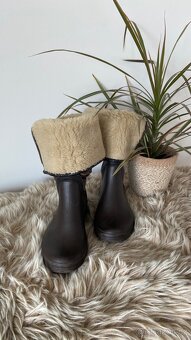 Hnědé kožené kozačky s bočním zipem vel.36 - 9