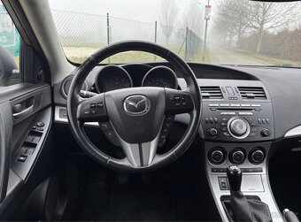 MAZDA 3 2.0 111 KW HIGH-LINE - BENZÍN - 9