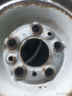 Letní pneu 215/70r15c - 9
