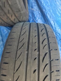 Prodám 16" a 17" gumy - 9