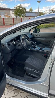Peugeot 3008 2.0 HDI 110kw - 9