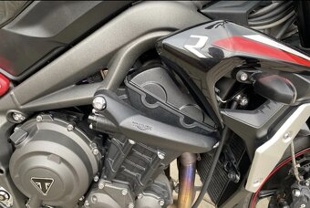 Triumph Street triple 765 - 9