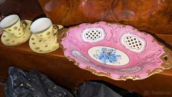 Sady nádobí z broušeného skla a porcelánu + zrcadlo - 9