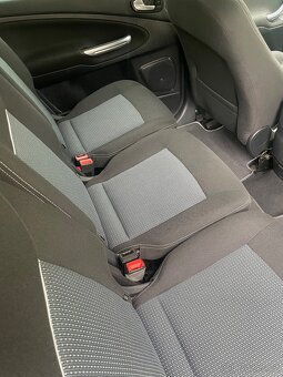 Ford S-MAX MPV 1.6 Ecoboost, Titanium 118kW manuál - 9