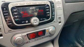 Ford Kuga 2.0 TDCI - 9