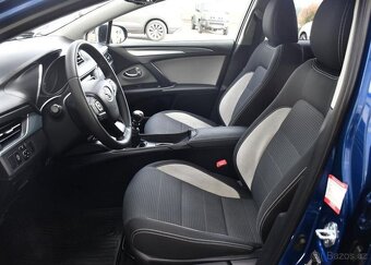 Toyota Avensis 2.0 ČR - 9