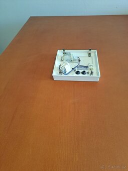 Trojúhelníková světla - 9