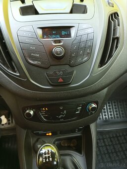 Ford transit courier 1.0/74kw, ČR,1.majitel - 9
