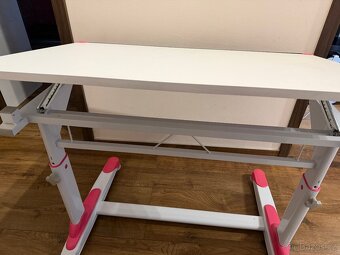 Dětský pracovní stůl naklápěcí - 9