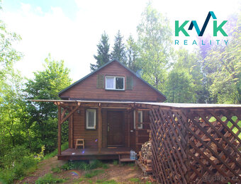 Prodej chaty s možností celoročního užívání, celková plocha - 9