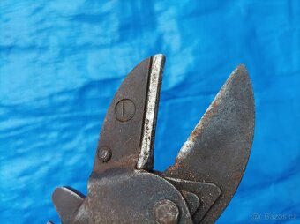 Staré nůžky Říman - 9