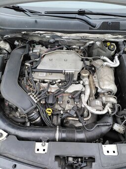 Opel insignia 2,8 turbo - 9