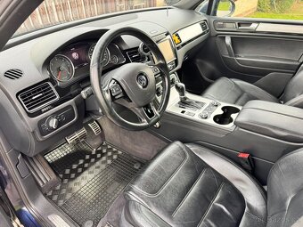 VW TOUAREG 7P 3.0 TDI, 176kW CASA, TAŽNÉ, 2011 - PĚKNÝ STAV - 9