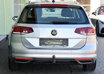 Volkswagen Passat 2.0TDi ELEGANCE DSG TAŽNÉ ČR - 9