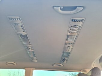 VW MULTIVAN T5 103kw - 9