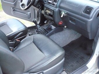 Suzuki Jimny 1.3,60kw,4x4 - 9