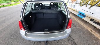 Volkswagen Bora 1.9TDI 74kw nová TK do 25.5.2027 - 9