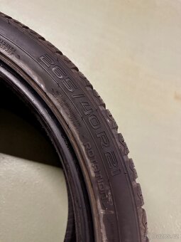 Zimní pneu Nokian WR SUV4 265/40 r21 105V - 9