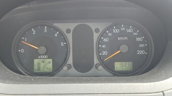 Ford Fiesta - 9