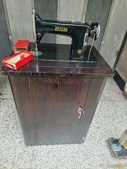 Šicí stroje - 9