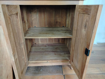 Velká masivní komoda TEAK - 9