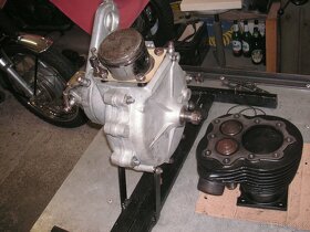 MOTOR TRIUMPH TWN 500 SV - MAG - 9