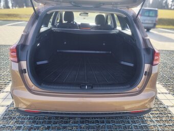 Kia ceed 1.5 T-GDI - 9