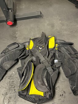 Bauer vesta shadow SR M - 9