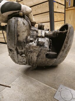 Motor jawa 354 - 9
