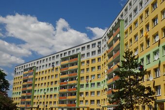 Prodej bytu 3+1, ulice Růžová v Mostě. - 9