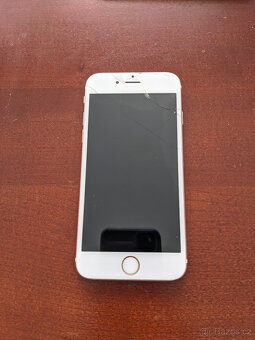 iPhone 6 / 6s / 7 - na díly - 9