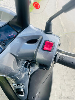 Honda SH 300 i s ABS City r.v.2013 pouze 6tis km - 9