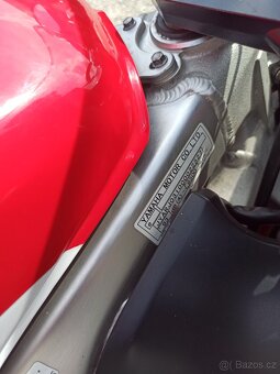 Yamaha R6 - 9