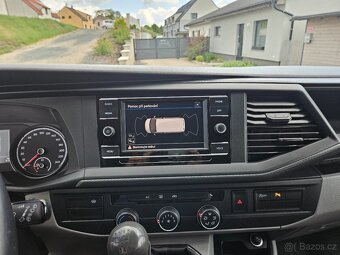 Volkswagen Transporter 2,0 L2H1 6 míst - 9