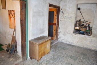Prodej ikonické chalupy v obci Přepychy u Opočna - 9