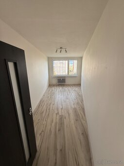 Byt 4+1 po kompletní rekonstrukci (88m2) na prodej - 9