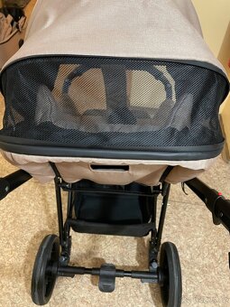 Dada Prams Nexus - 9