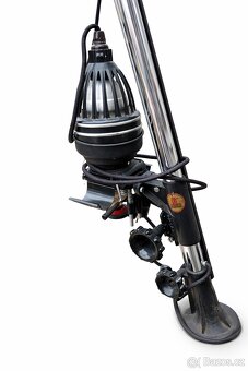 Kompletní set pro vyvolávání fotografií – zvětšovák + příslu - 9